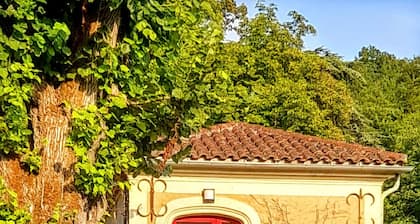 Le Petit Bonheur - "Domaine les Terrasses de L'insolite"