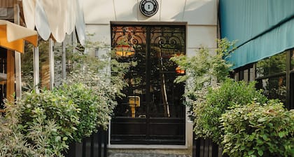 My Maison In Paris - Louvre