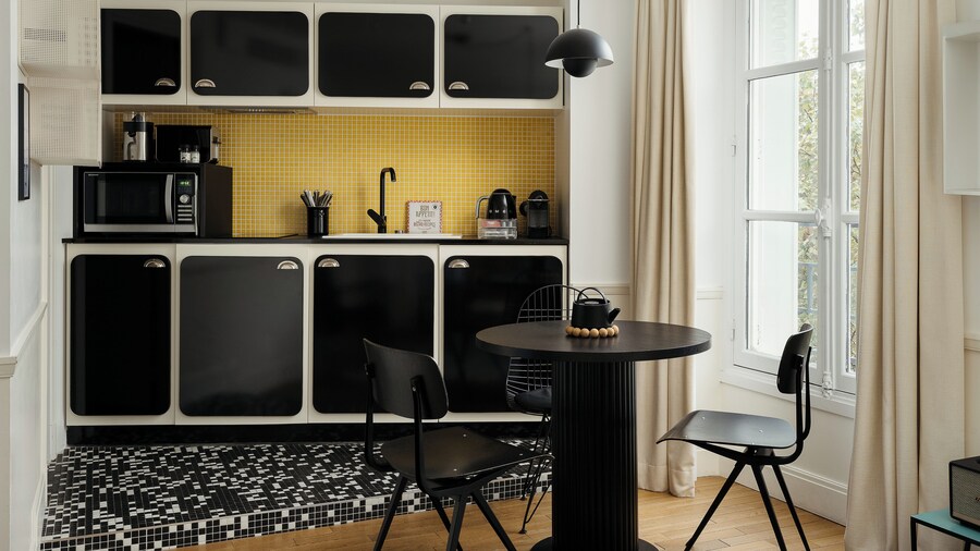 My Maison In Paris - Louvre