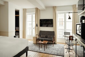 Deluxe Studio | Living area | Flat-screen TV, printers - My Maison In Paris - Louvre (Paris)