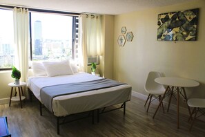 Studio | 1 phòng ngủ, bàn ủi/dụng cụ ủi quần áo 