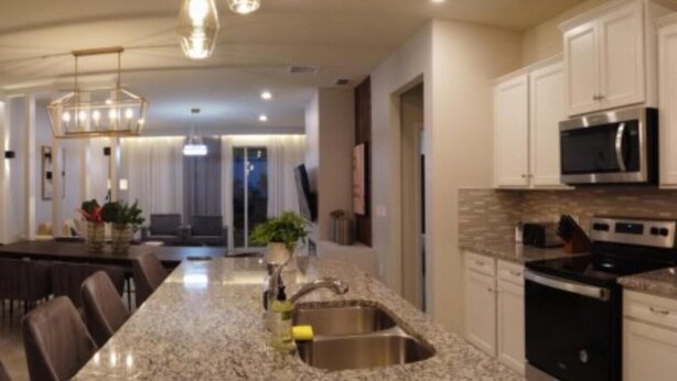 Villa, 6 Bedrooms | Private kitchen - Villa Tropics by Fairytale VR (Davenport)