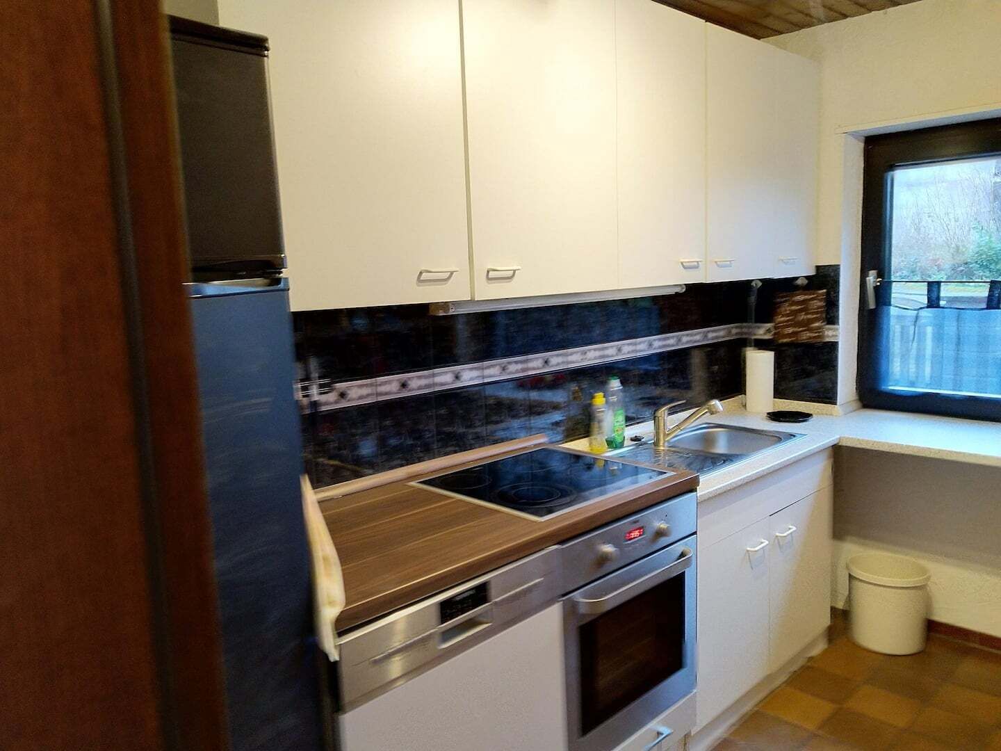 Kühlschrank, Ofen, Herdplatte, Geschirrspüler