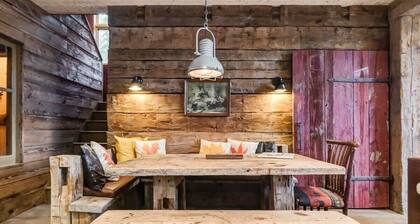 Meech Lake Lodge - Family Getaway