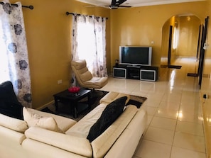 House | Living room