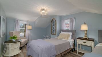 2 bedrooms, iron/ironing board, travel crib, free WiFi