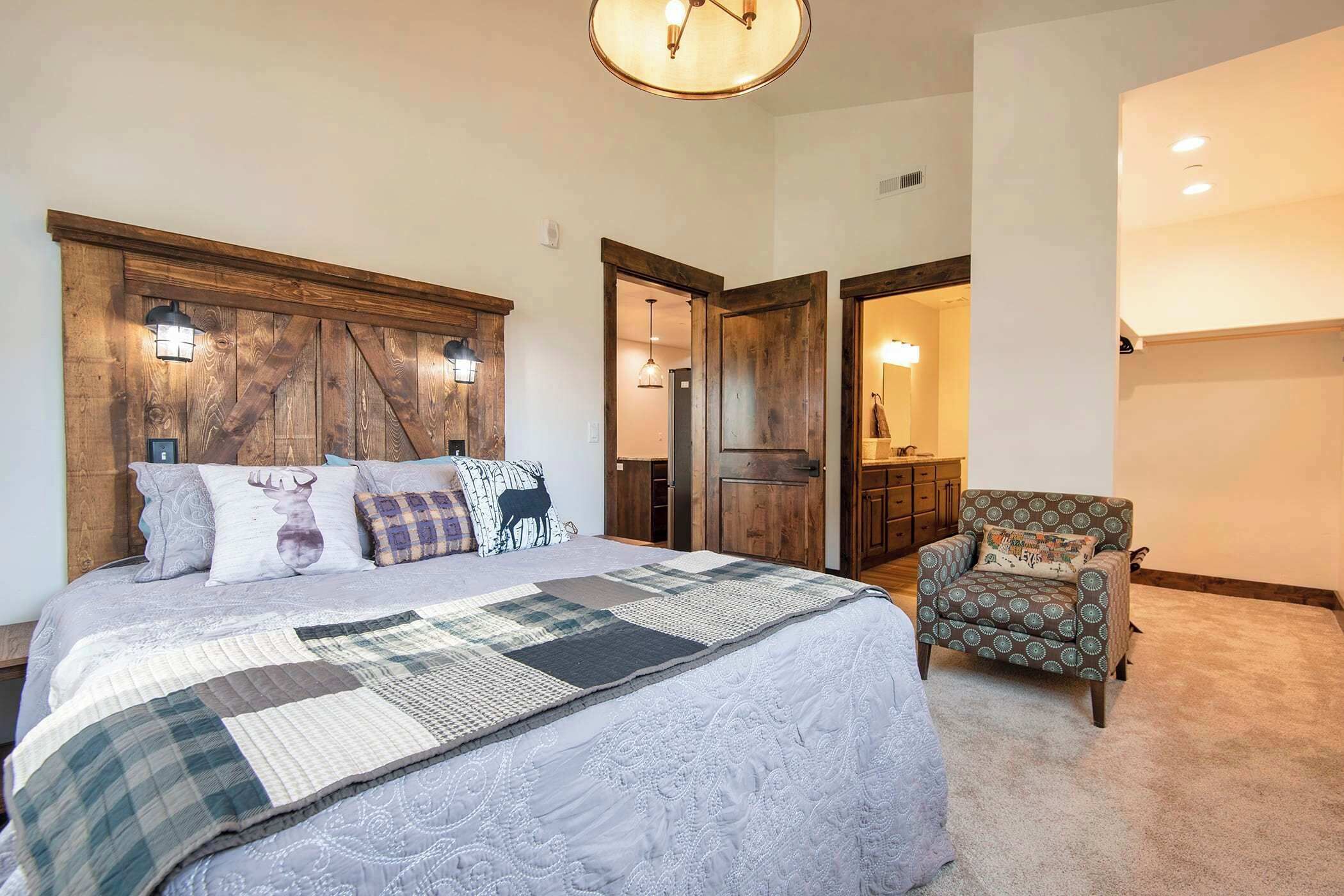 3 bedrooms, desk, iron/ironing board, WiFi
