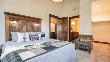3 bedrooms, desk, iron/ironing board, WiFi