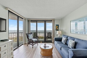 Televisión y reproductor de DVD 