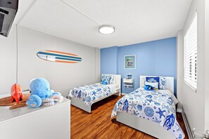 Unclassified image, 3 of 30, button - Cool condo with unique design, 3 bedrooms | Crescent Sands - 5-F (North Myrtle Beach)