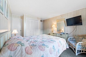 2 bedrooms, free WiFi, bed sheets - Ocean View Condo in Crescent Beach | Crescent Beach Villas - 108 (North Myrtle Beach)