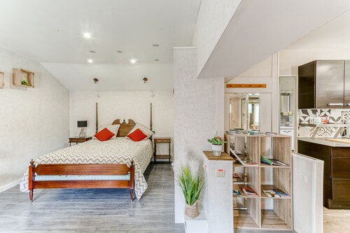 Le Pardoux - Studio avec terrasse proche Niort