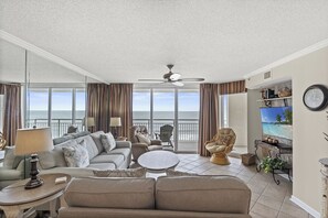 Fernseher, DVD-Player