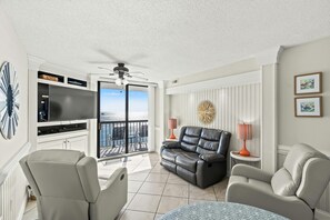 TV, DVD player - Elegant 9th floor, 3-bed, 2-bath oceanfront condo | Waterpointe II - 903 (North Myrtle Beach)