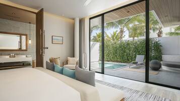 1 bedroom, hypo-allergenic bedding, minibar, in-room safe