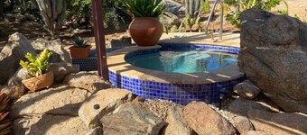 Cozy studio apartment with private spa