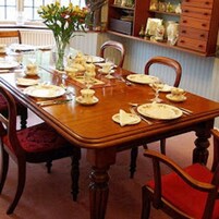 高级公寓, 私人浴室, 花园景观 | 餐厅