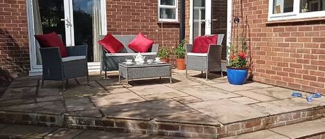 Superior-Apartment, eigenes Bad, Gartenblick | Außenbereich