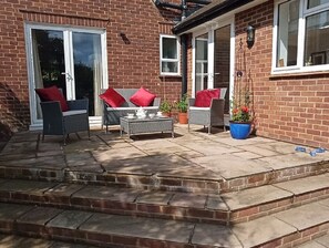 Superior Apartment, Private Bathroom, Garden View | Exterior - Oak End Lodge (Sevenoaks)