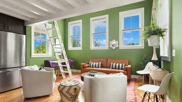 Televisio, työhuone