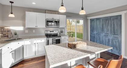 Newly Updated House with California King Bed!