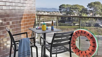 Kamer, 1 queensize bed, niet-roken, balkon | Kameruitzicht