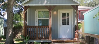 Entire Home to Your Self. Great Location Close to the Bay