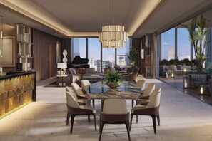 Premium bedding, minibar, in-room safe, desk