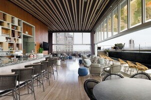 Snack bar
