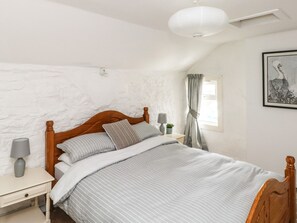 Mökki | 2 makuuhuonetta, yksilöllisesti sisustettu, yksilöllisesti kalustettu