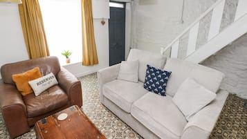 Cottage | Ruang keluarga
