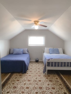 5 bedrooms, in-room safe, iron/ironing board, WiFi