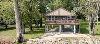 "Exclusive" River Cabin on Stilts