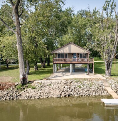 "Exclusive" River Cabin on Stilts