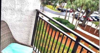 Luxury Penthouse in the Heart of Harbour Town