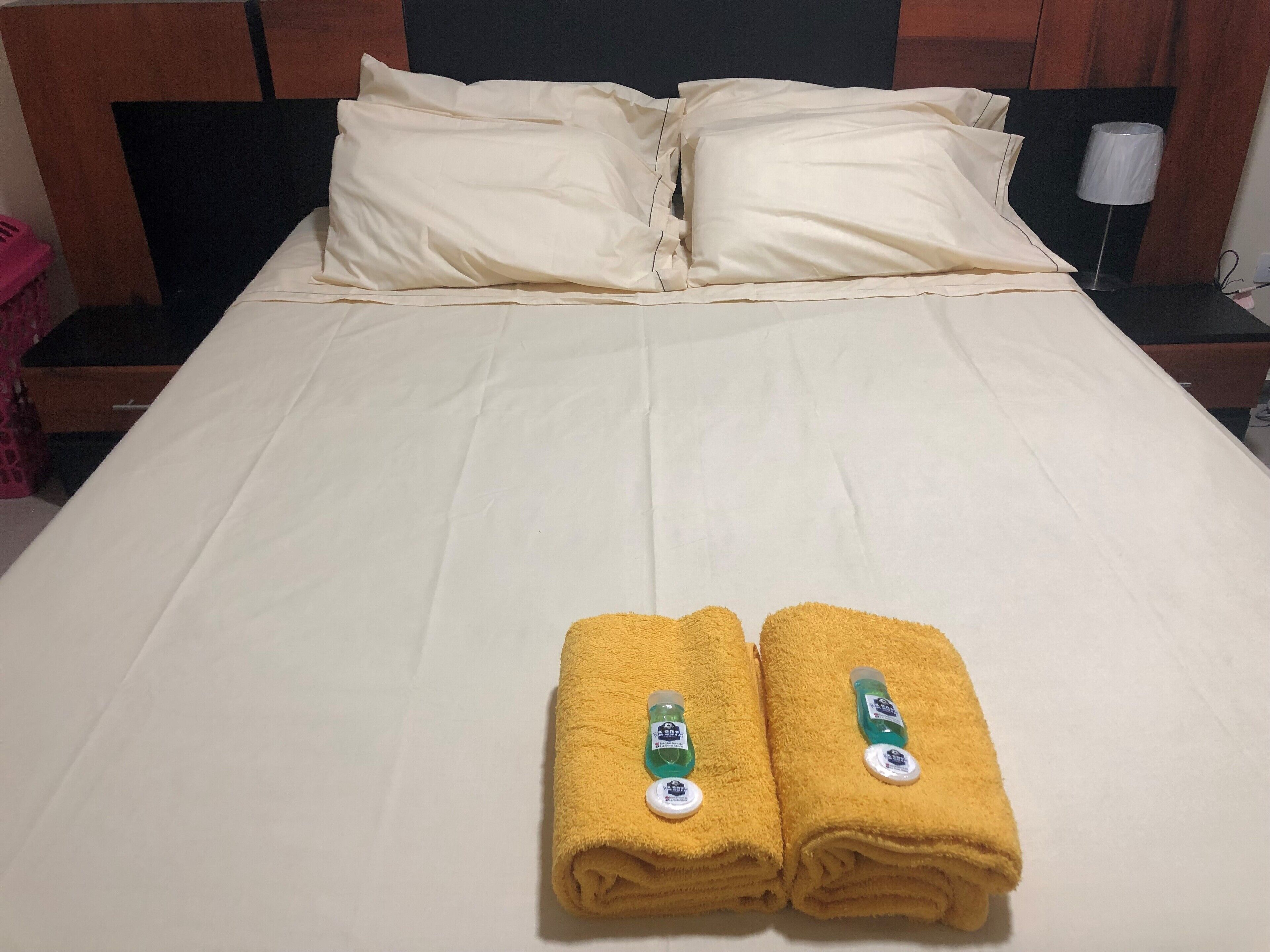 3 chambres, bureau, fer et planche à repasser, Wi-Fi gratuit