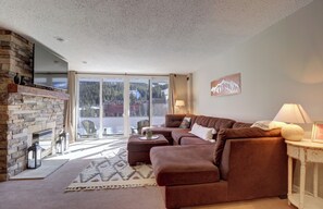 Fireplace, video games