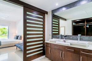 2 bedrooms, iron/ironing board, travel crib, WiFi