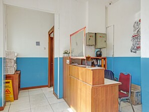 Lobby - Super OYO 90422 Mall Of Indonesia (Jakarta)