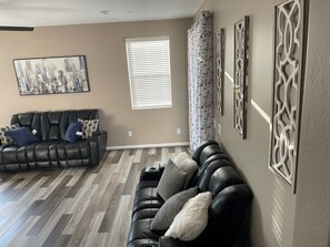 TV - Entire Beautiful New Home in Buckeye AZ (Buckeye)