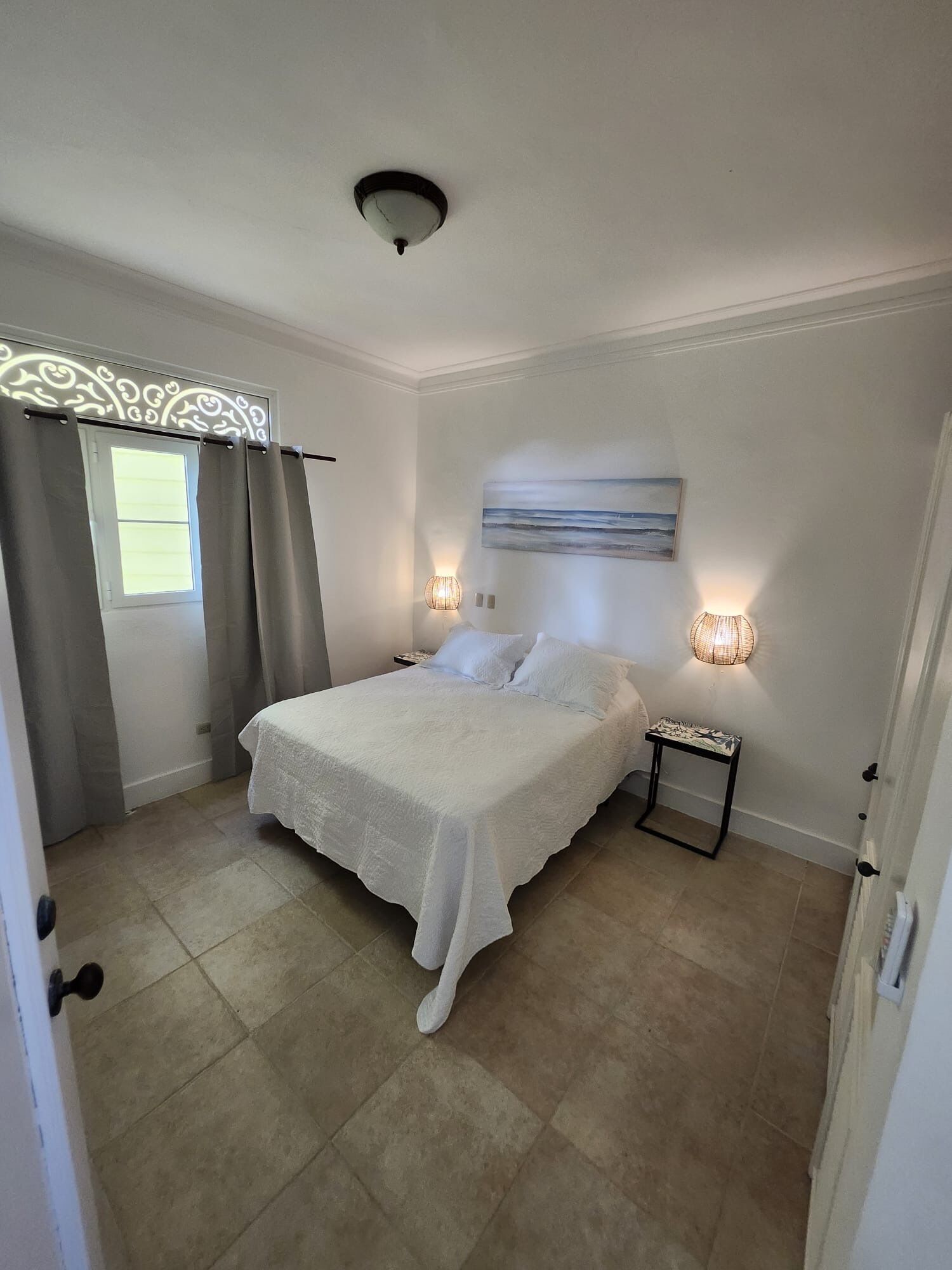 2 bedrooms, in-room safe, iron/ironing board, free WiFi