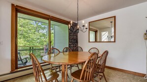 House, Multiple Beds (Sunrise Timberline C1) | Dining - Sunrise Timberline C1 (Killington)