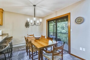 Condo, 2 Queen Beds (Trail Creek 70) | Dining - Trail Creek 70 (Killington)