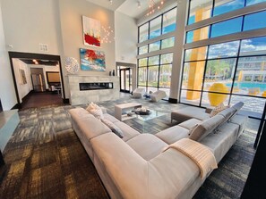 TV connectée, espaces bureaux