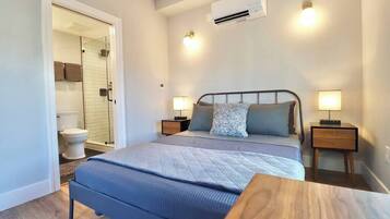 1 Schlafzimmer, Schreibtisch, WLAN, Bettwäsche