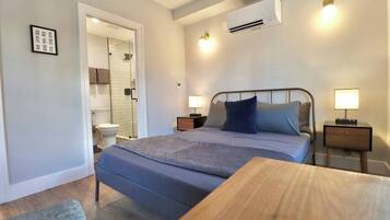 1 habitación, escritorio y wifi