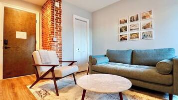Flat-screen TV, streaming services, offices