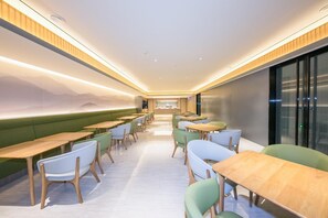 Restaurant - Ji Hotel (Beijing)