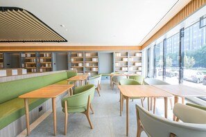 Unclassified image, 2 of 47, button - Ji Hotel (Beijing)