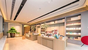 Interior - Ji Hotel (Shanghai)
